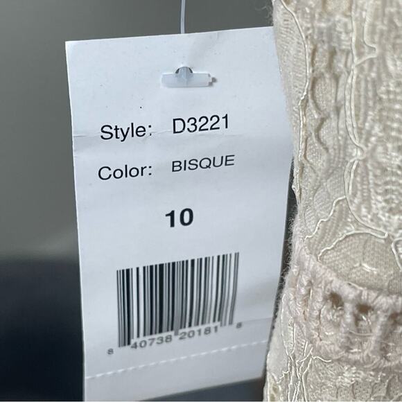 Alexia Admor Mother of Bride or Guest Dress, Bisque,  Lace Overlay, Cocktails 10 - Picture 10 of 11